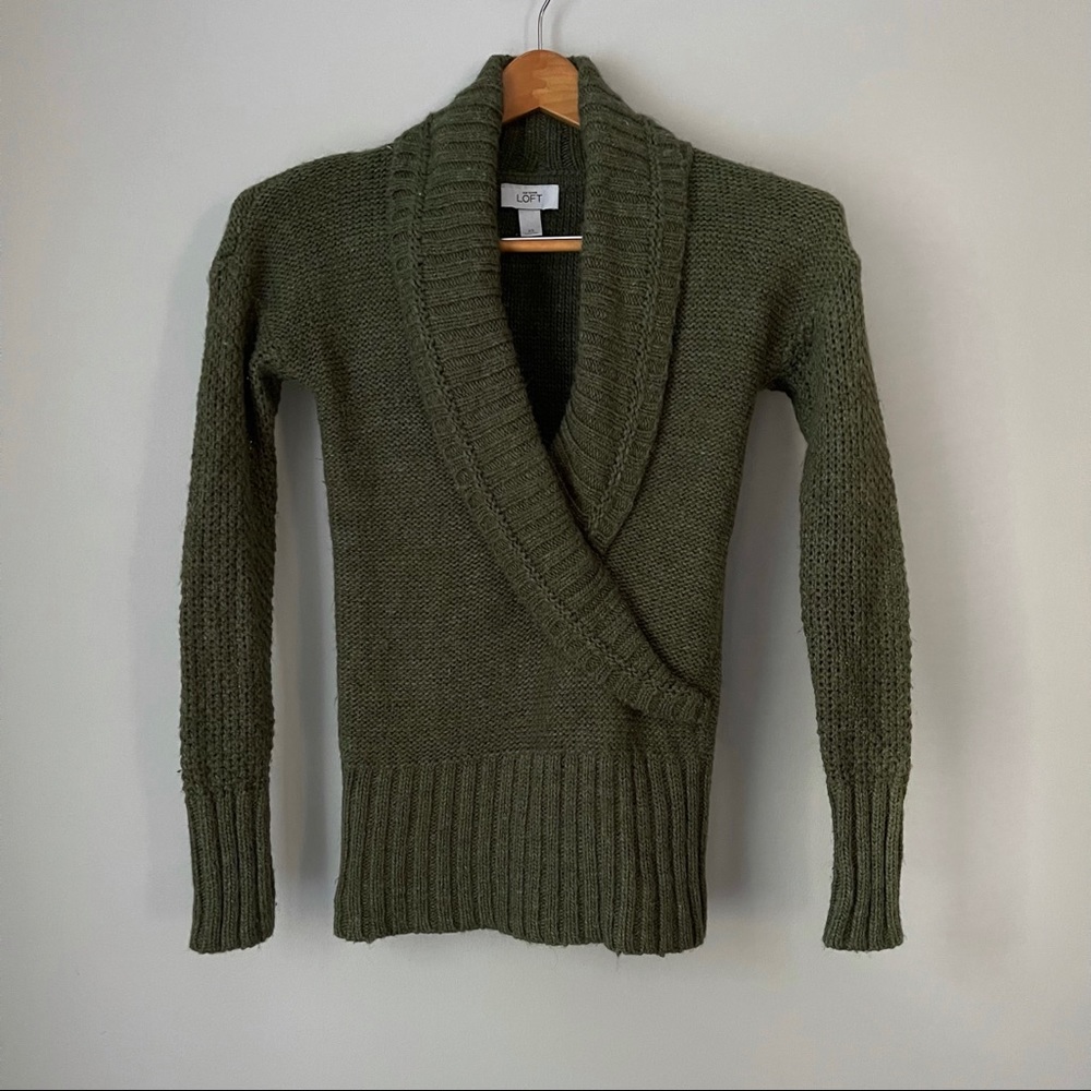 LOFT Olive Green V-Neck Sweater Size XS